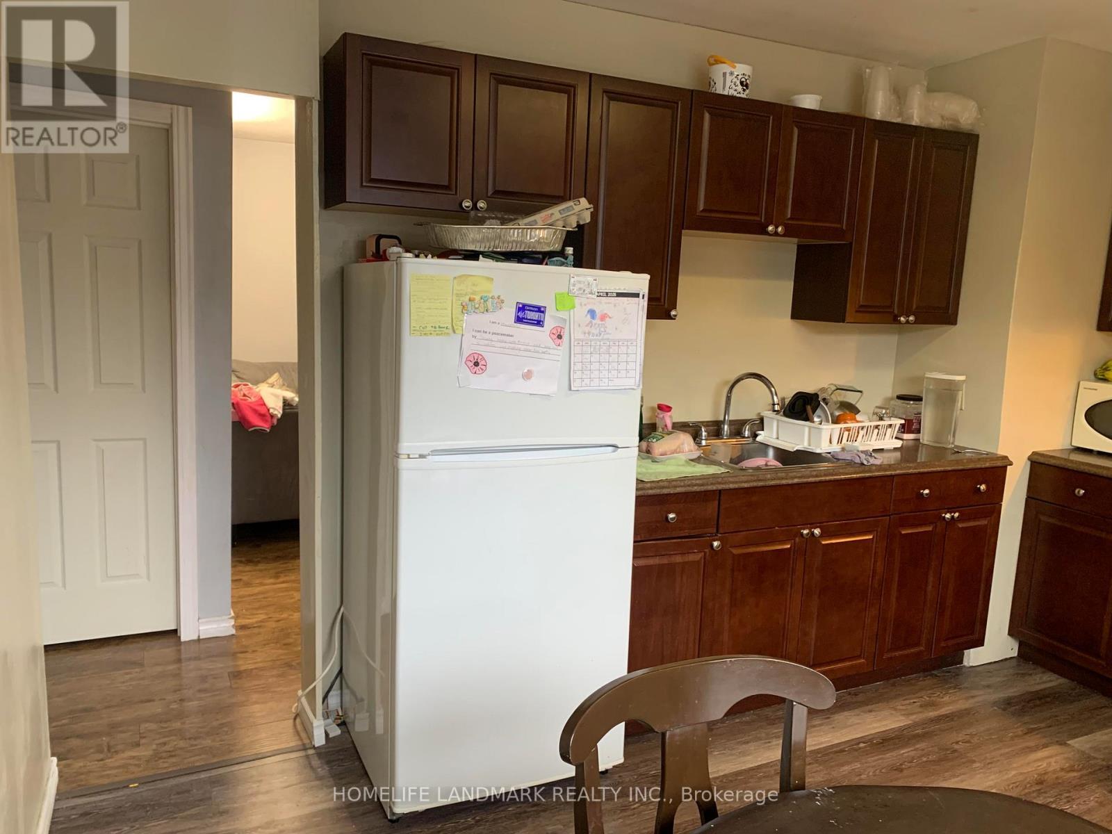 145 Tulloch Drive, Ajax, ON - Indoor Photo Showing Kitchen