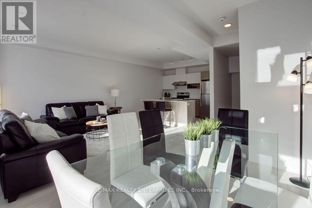 23 - 1121 Cooke Boulevard, Burlington, ON - Indoor Photo Showing Dining Room