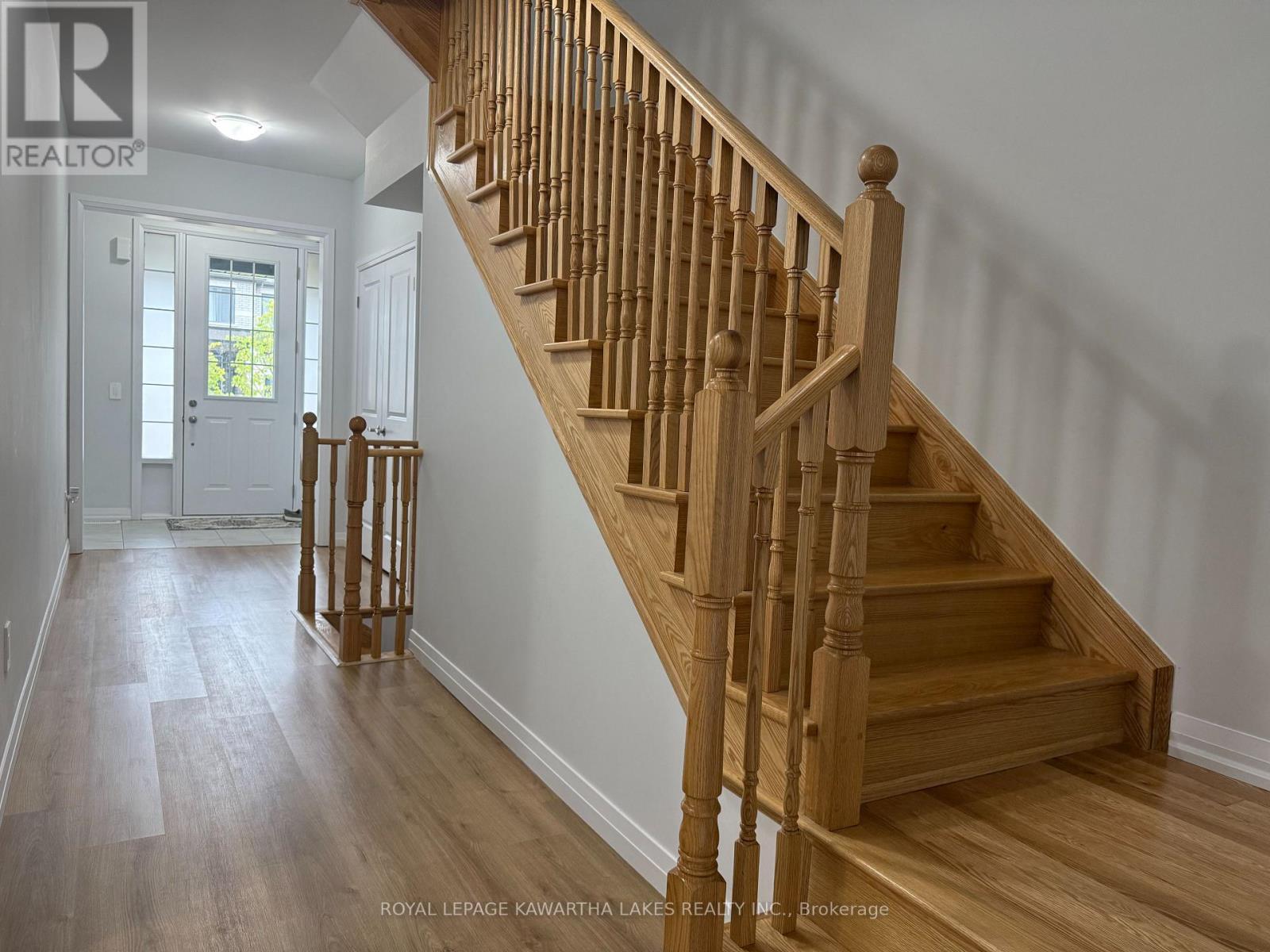 19 Keenan Street, Kawartha Lakes (Lindsay), ON - Indoor Photo Showing Other Room