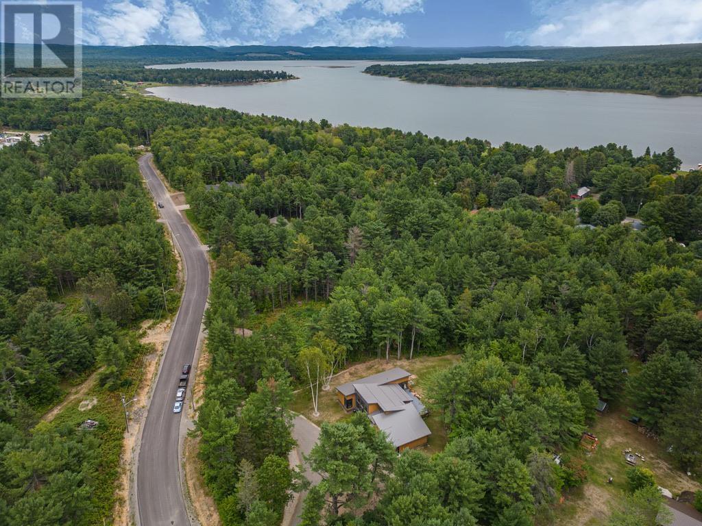 4223 Queen St, Sault Ste. Marie, ON - Outdoor With View