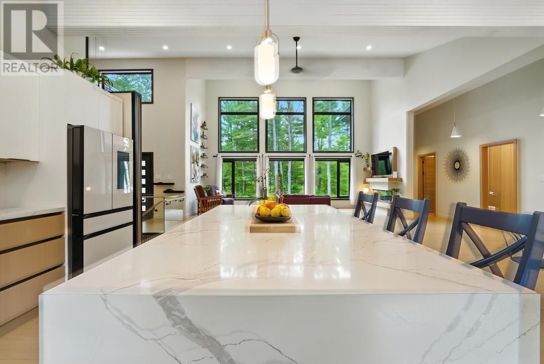 4223 Queen St, Sault Ste. Marie, ON - Indoor Photo Showing Dining Room