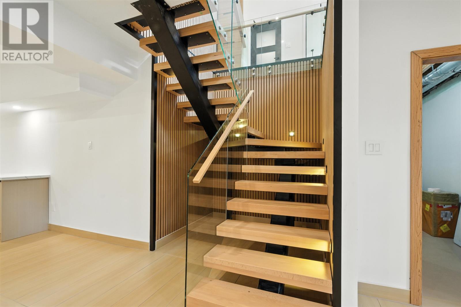 4223 Queen St, Sault Ste. Marie, ON - Indoor Photo Showing Other Room