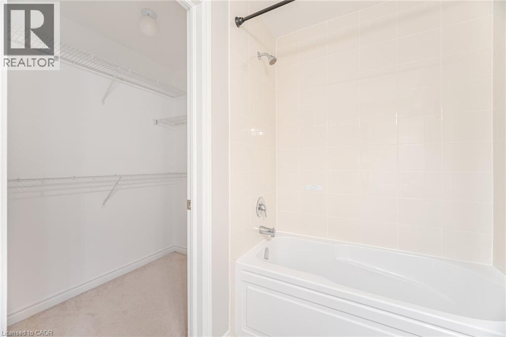 514 Goldenrod Lane, Waterloo, ON - Indoor