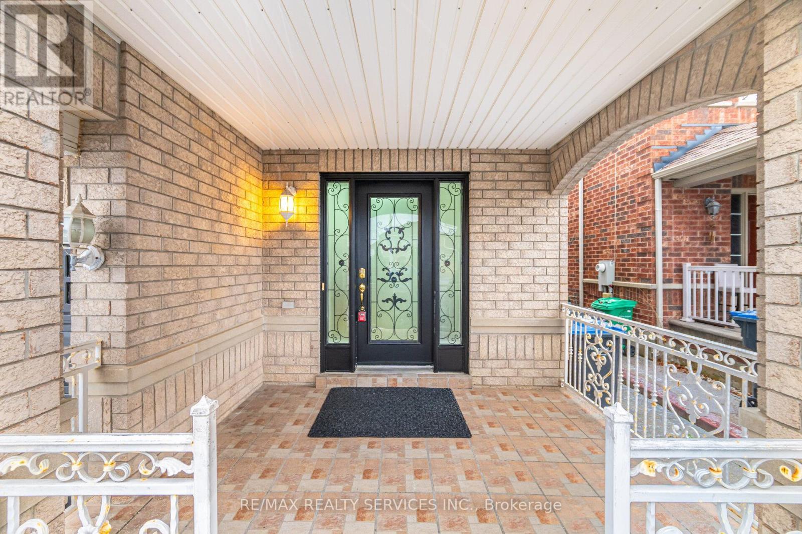 244 Brisdale Drive, Brampton, ON - Outdoor With Exterior