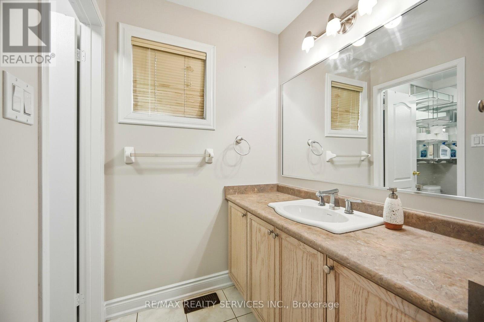 244 Brisdale Drive, Brampton, ON - Indoor Photo Showing Bathroom