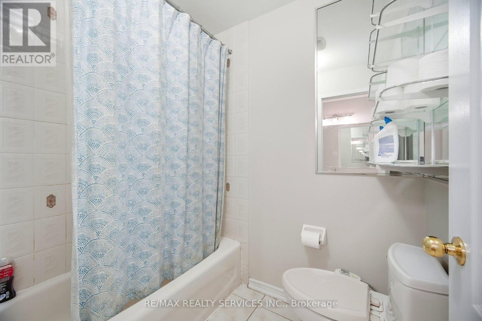 244 Brisdale Drive, Brampton, ON - Indoor Photo Showing Bathroom