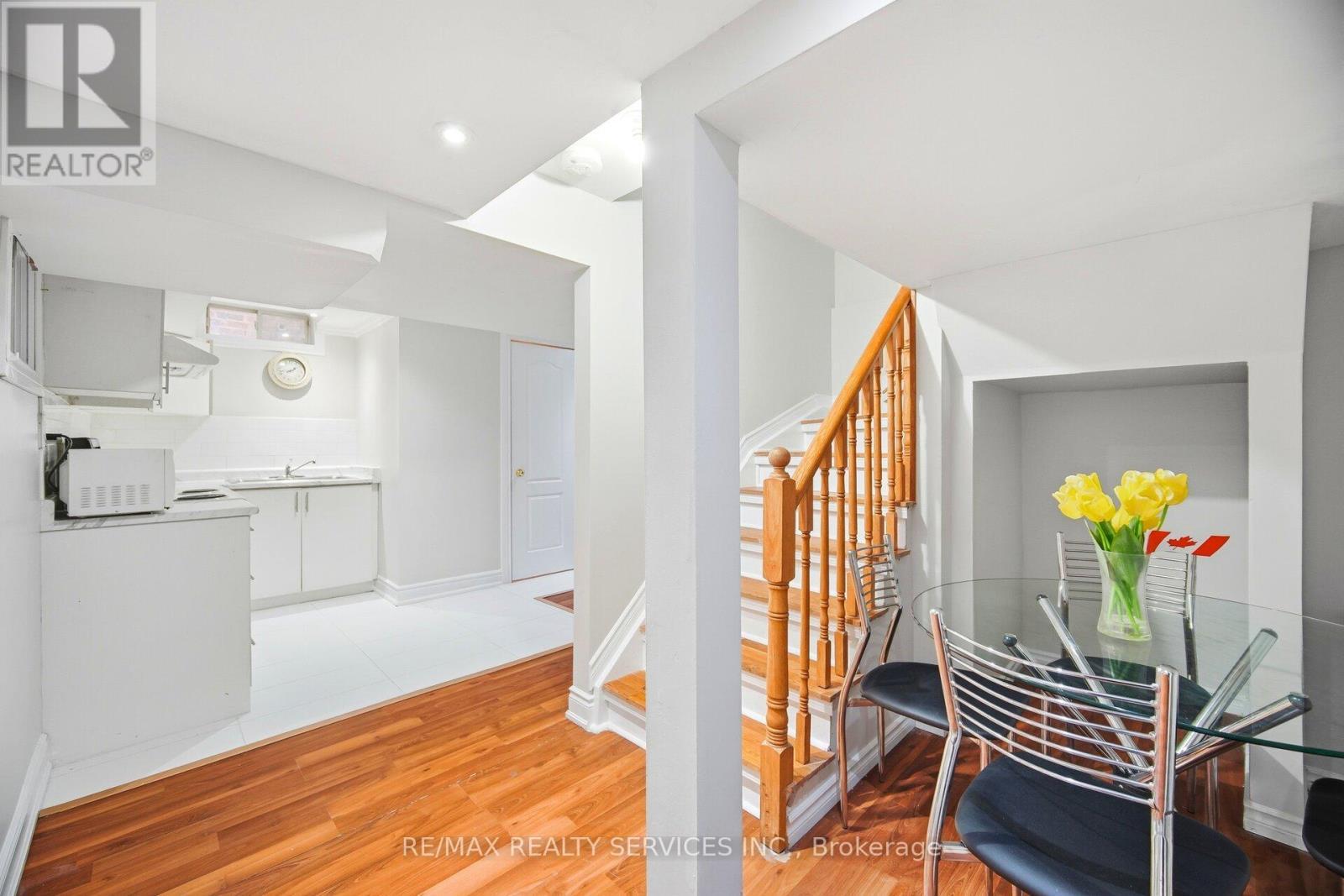 244 Brisdale Drive, Brampton, ON - Indoor Photo Showing Other Room