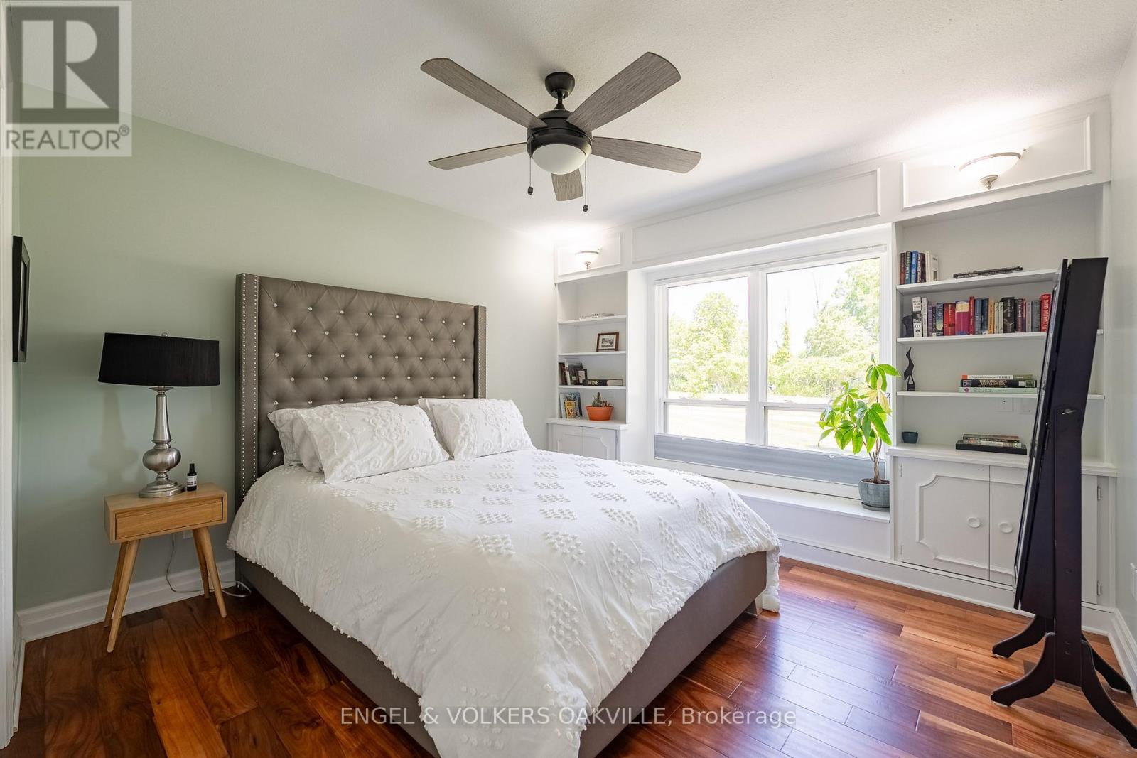 15578 Niagara River Parkway, Niagara-On-The-Lake (River), ON - Indoor Photo Showing Bedroom