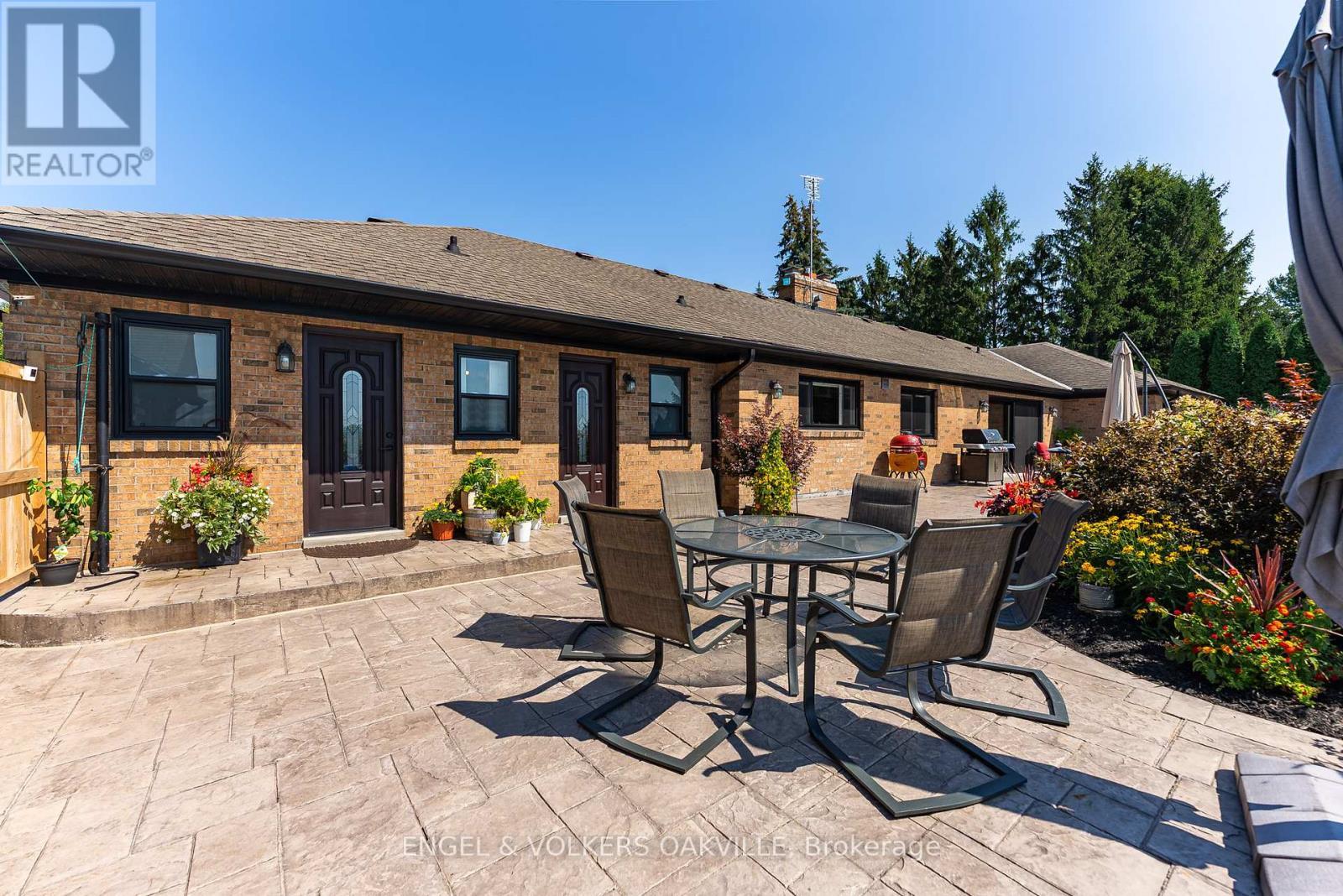 15578 Niagara River Parkway, Niagara-On-The-Lake (River), ON - Outdoor With Deck Patio Veranda