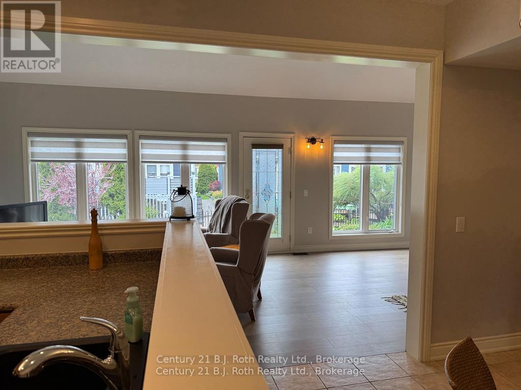 16 - 5 Invermara Court, Orillia, ON - Indoor