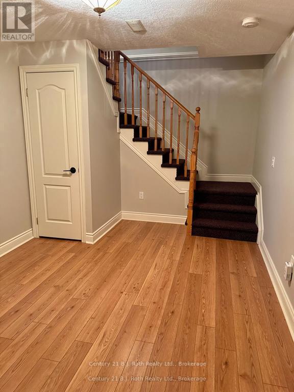 16 - 5 Invermara Court, Orillia, ON - Indoor Photo Showing Other Room