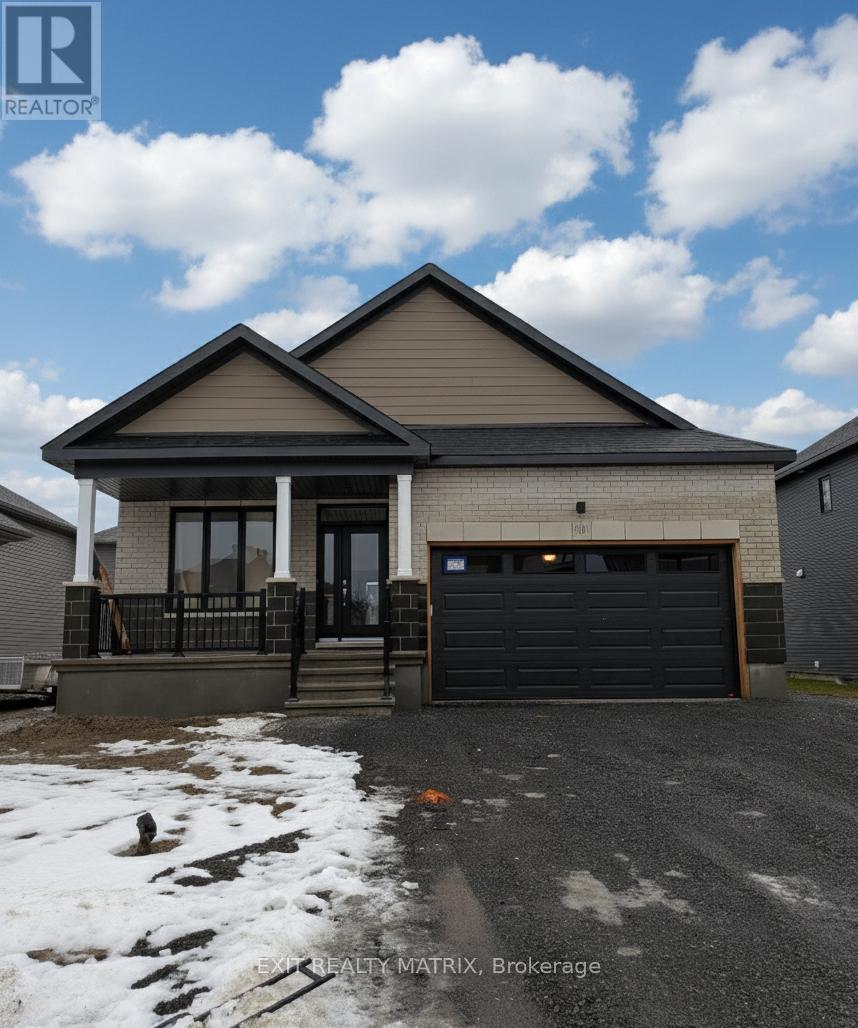 903 Cologne Street, Russell, ON - Outdoor