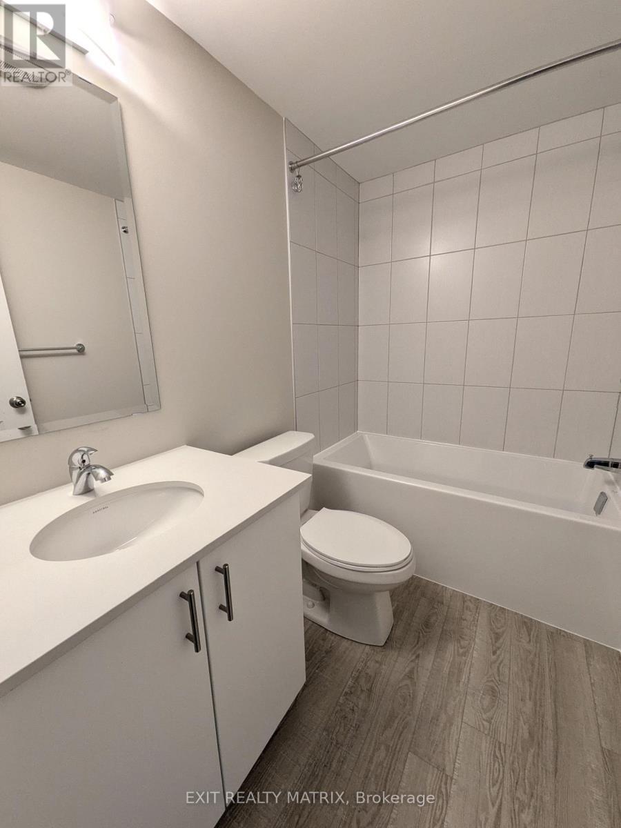 903 Cologne Street, Russell, ON - Indoor Photo Showing Bathroom