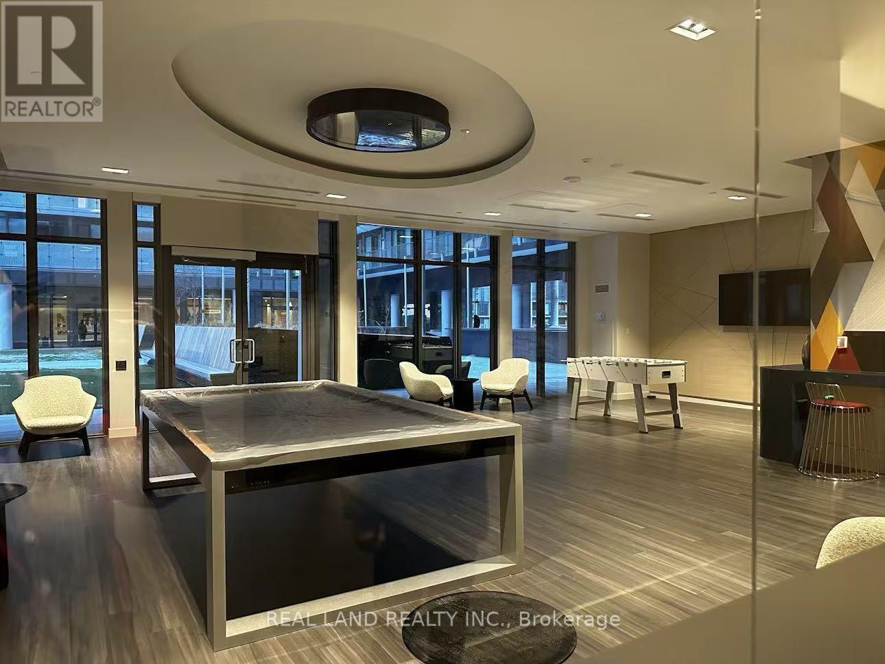 Ph1920 - 60 Princess Street, Toronto, ON - Indoor Photo Showing Other Room