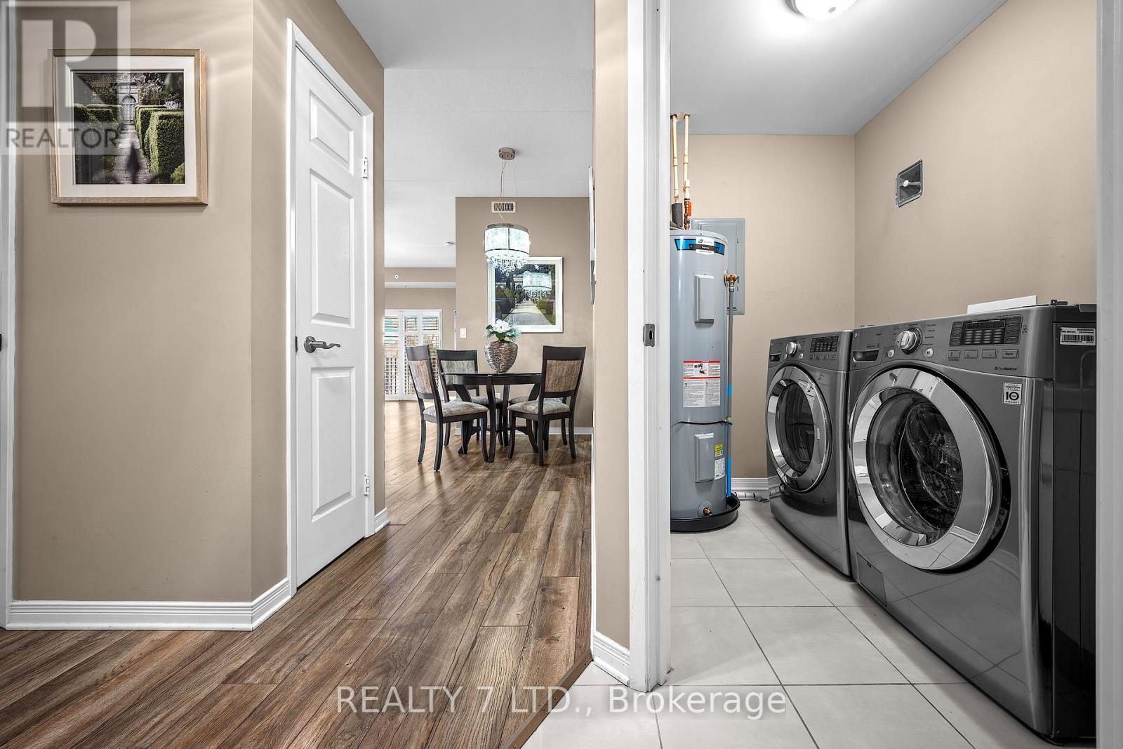 209 - 16 Sullivan Avenue, Thorold (Thorold Downtown), ON - Indoor Photo Showing Laundry Room