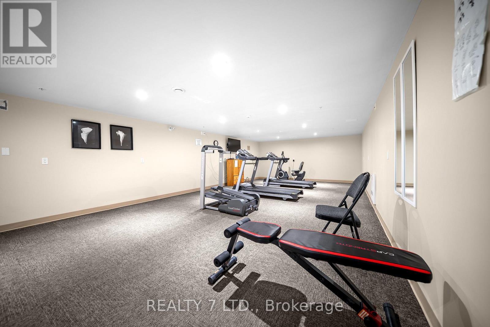 209 - 16 Sullivan Avenue, Thorold (Thorold Downtown), ON - Indoor Photo Showing Gym Room