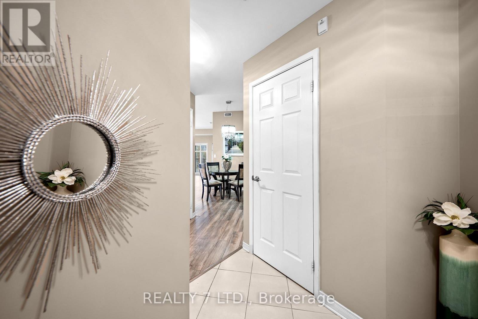 209 - 16 Sullivan Avenue, Thorold (Thorold Downtown), ON - Indoor Photo Showing Other Room