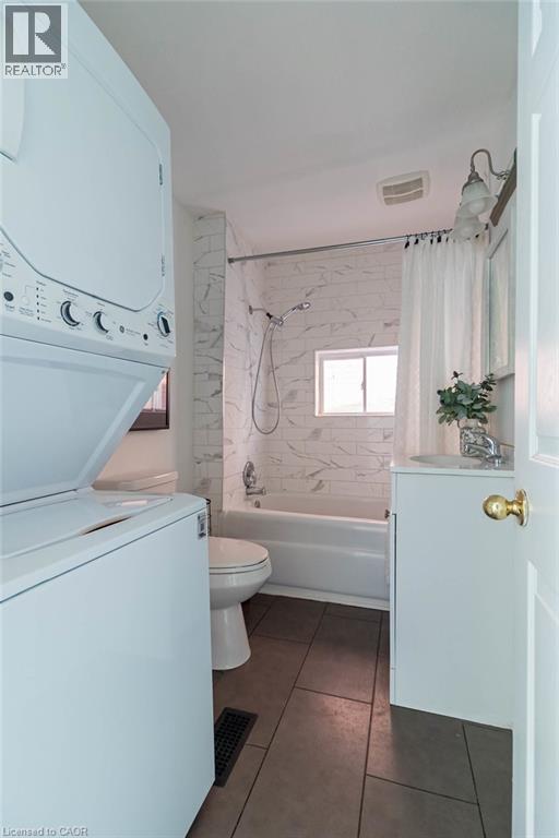 47 Tom Street, Hamilton, ON - Indoor