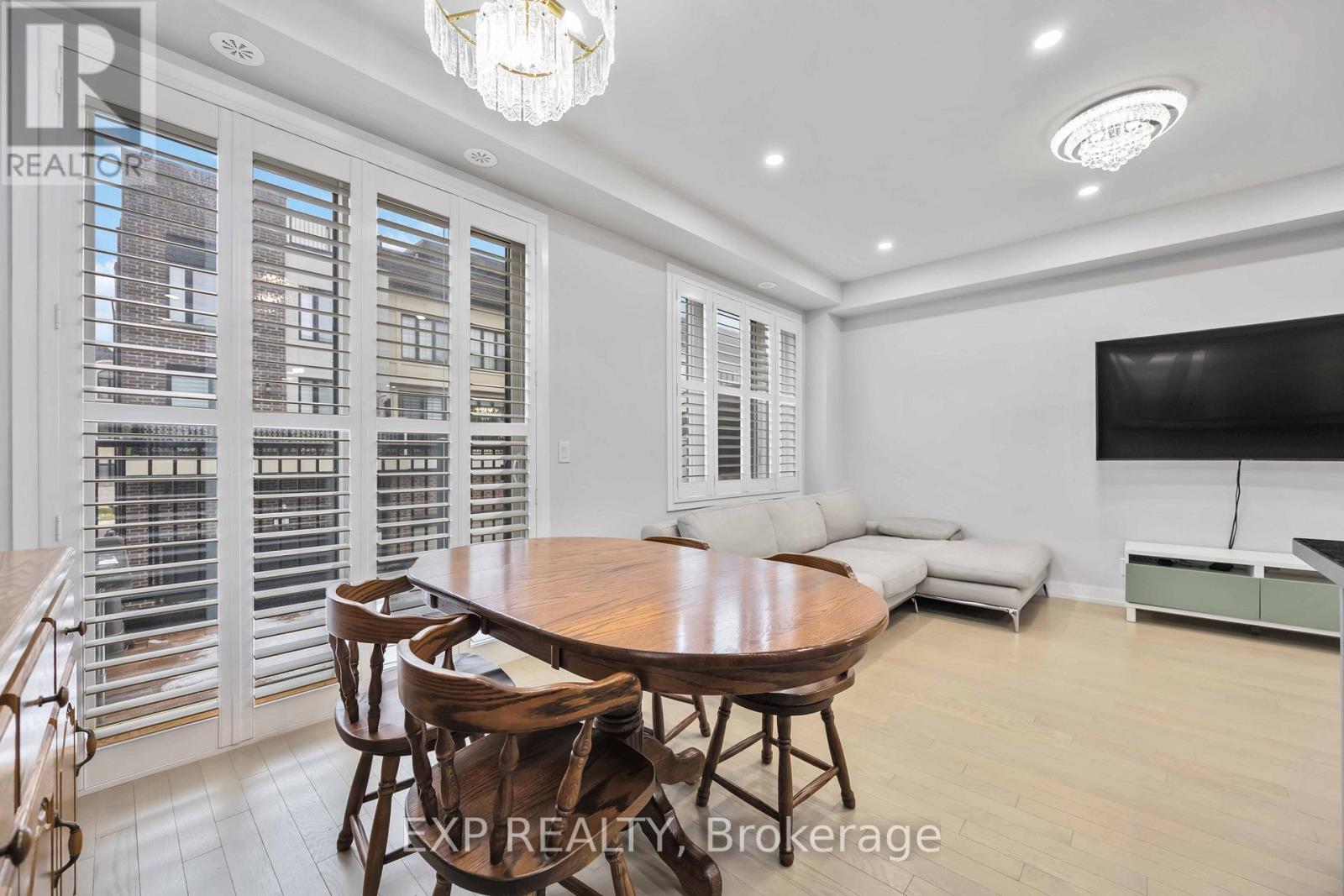 22 Guardhouse Crescent, Markham, ON - Indoor