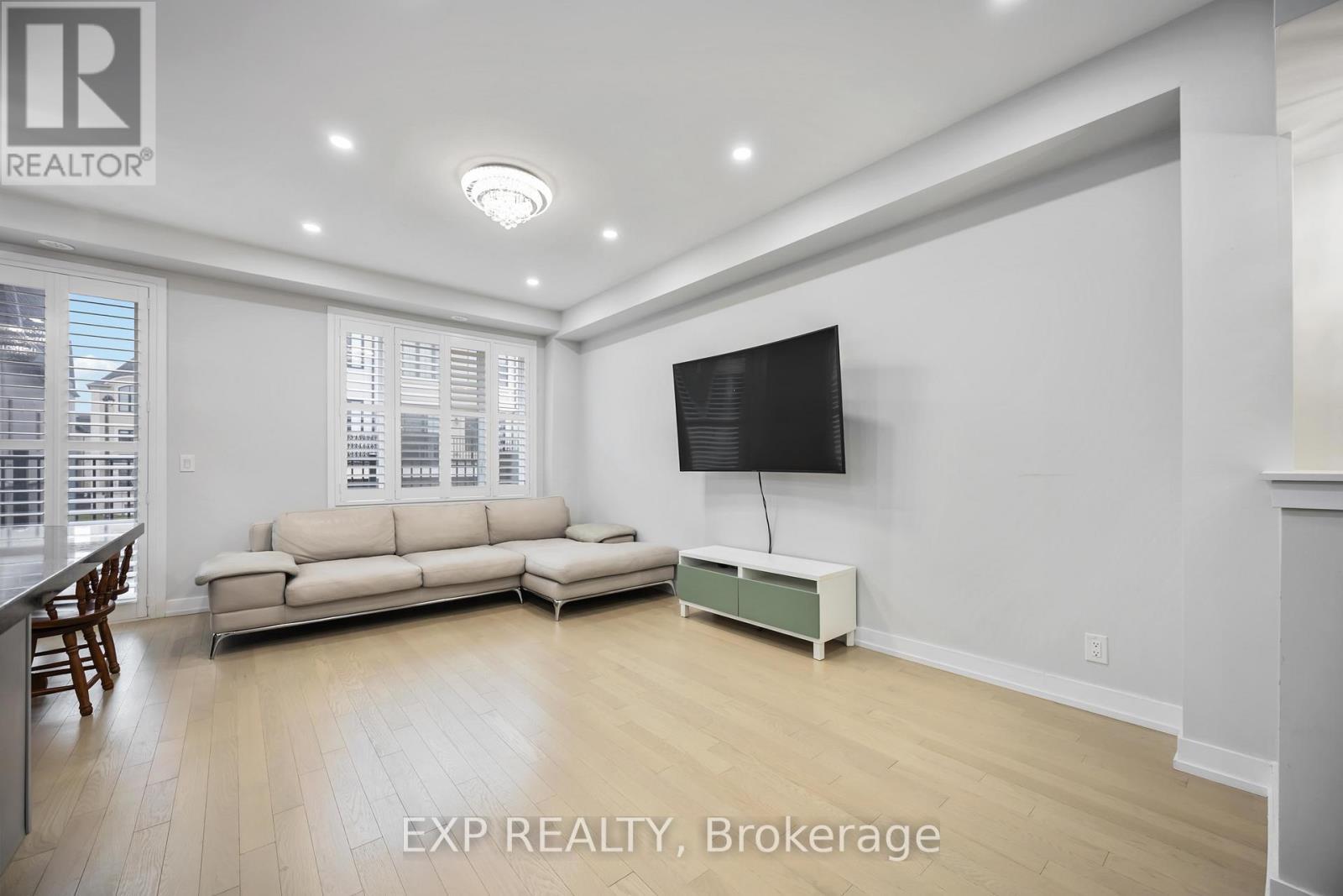 22 Guardhouse Crescent, Markham, ON - Indoor