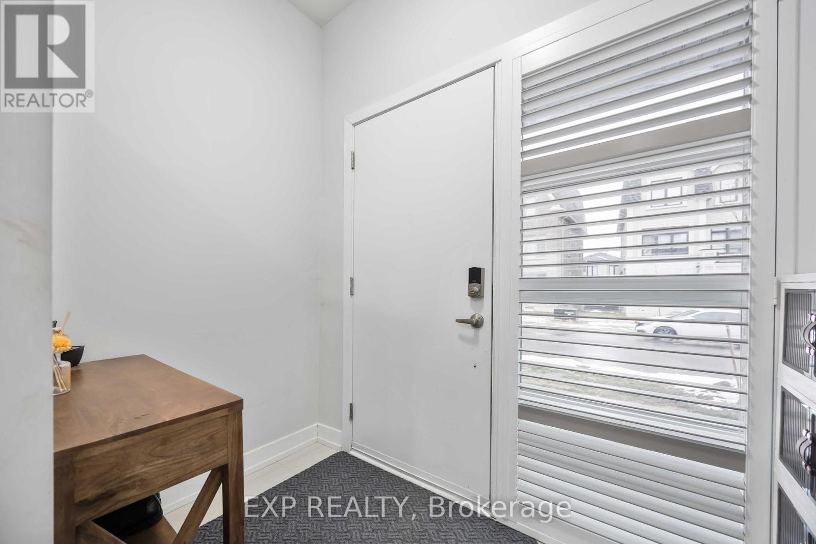 22 Guardhouse Crescent, Markham, ON - Indoor Photo Showing Other Room
