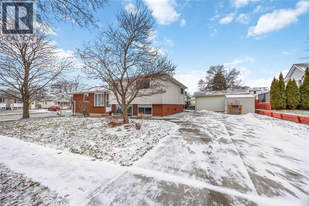 332 Exmouth Street, Sarnia, ON