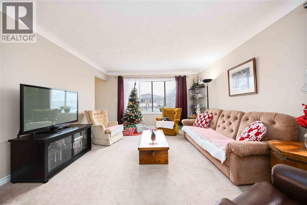 332 Exmouth Street, Sarnia, ON