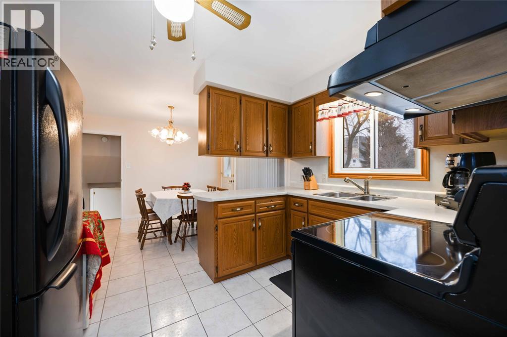 332 Exmouth Street, Sarnia, ON