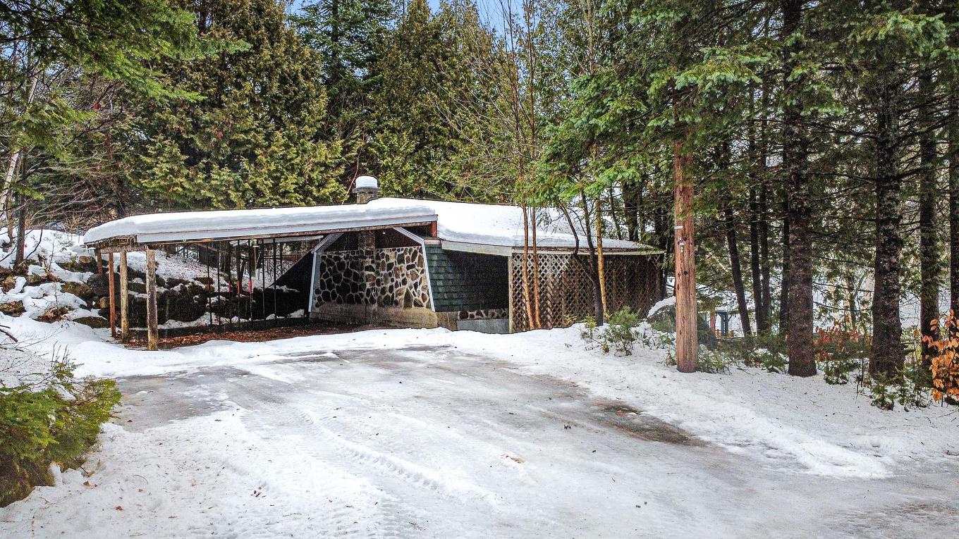 Parking - 307 Ch. Des Aigles, Nominingue, QC - Outdoor