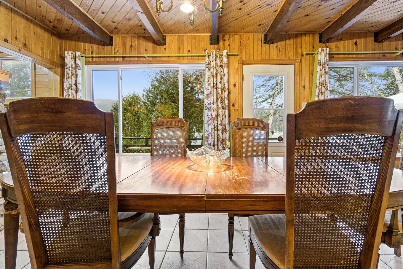 Dining room - 307 Ch. Des Aigles, Nominingue, QC - With Deck Patio Veranda With Exterior