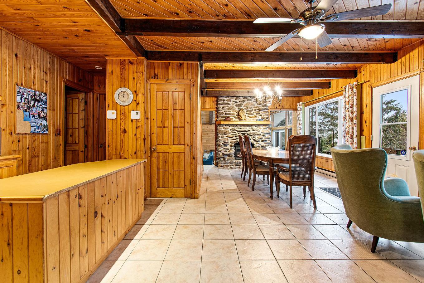 Dining room - 307 Ch. Des Aigles, Nominingue, QC - Indoor Photo Showing Other Room