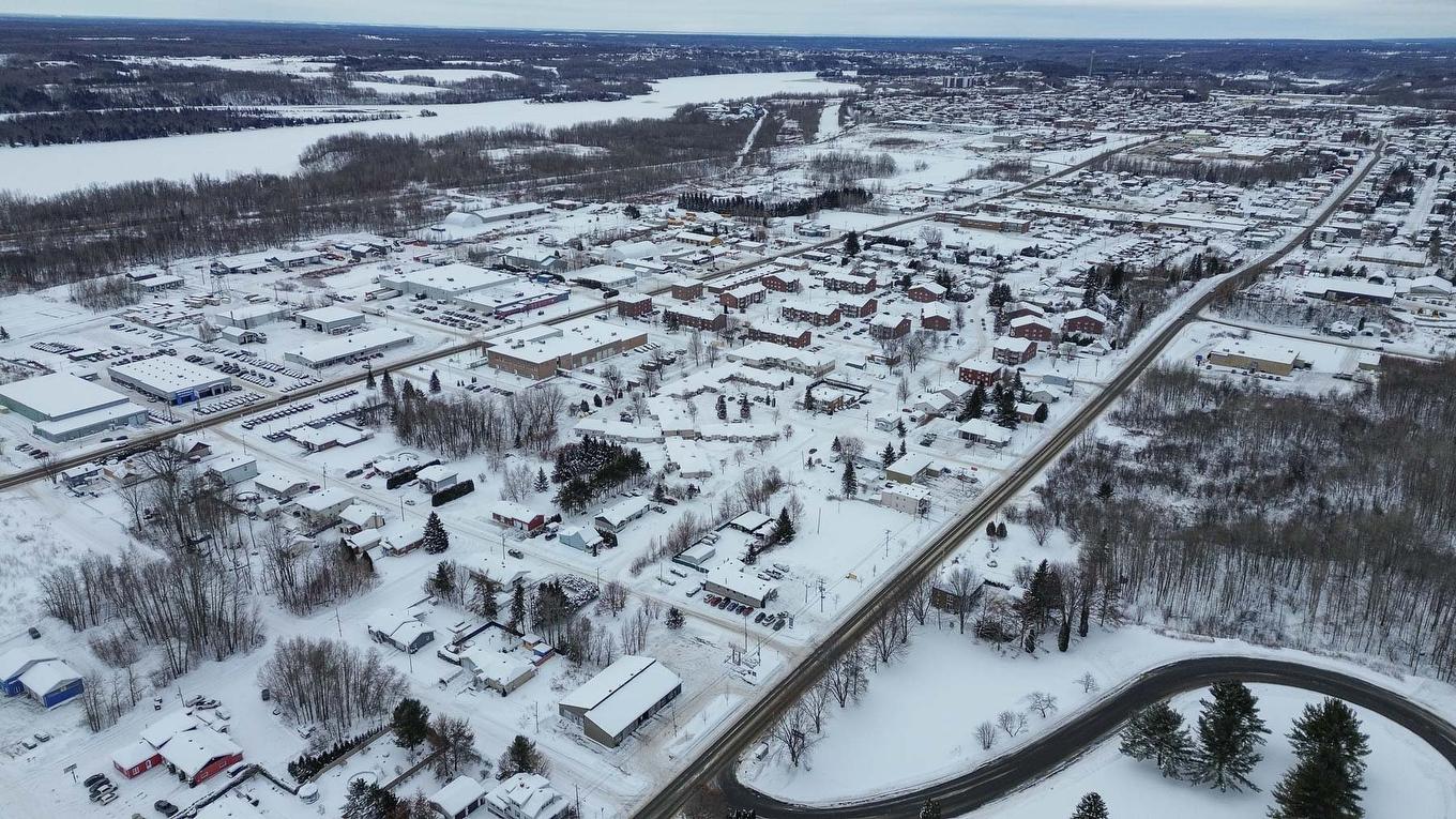 Photo aérienne - Av. De Nicolet, Shawinigan, QC