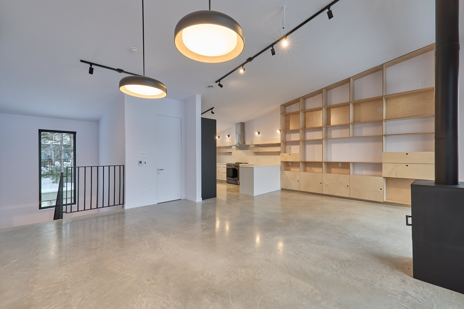 Vue d'ensemble - 538 Rue Désormeaux, Saint-Donat, QC - Indoor