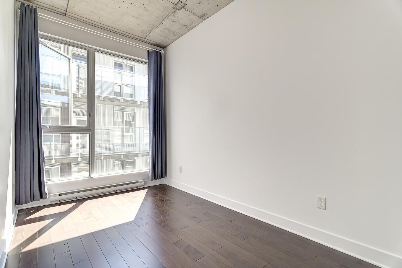 Bedroom - A504-5200 Av. Gatineau, Montréal (Côte-Des-Neiges/Notre-Dame-De-Grâce), QC - Indoor Photo Showing Other Room