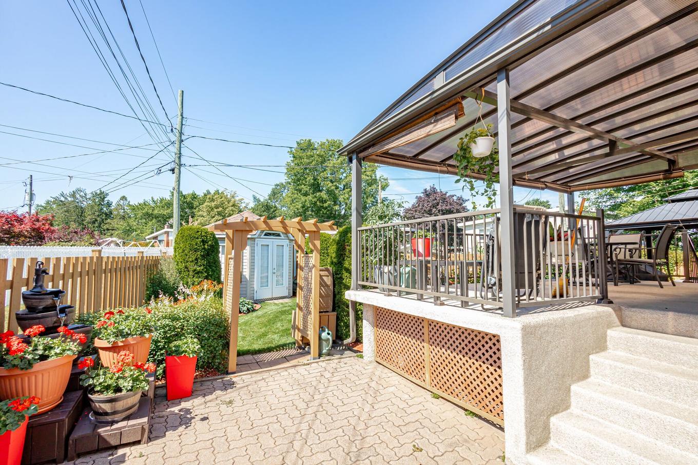 Cour - 216 8E Avenue, Laval (Laval-Des-Rapides), QC - Outdoor With Deck Patio Veranda With Exterior