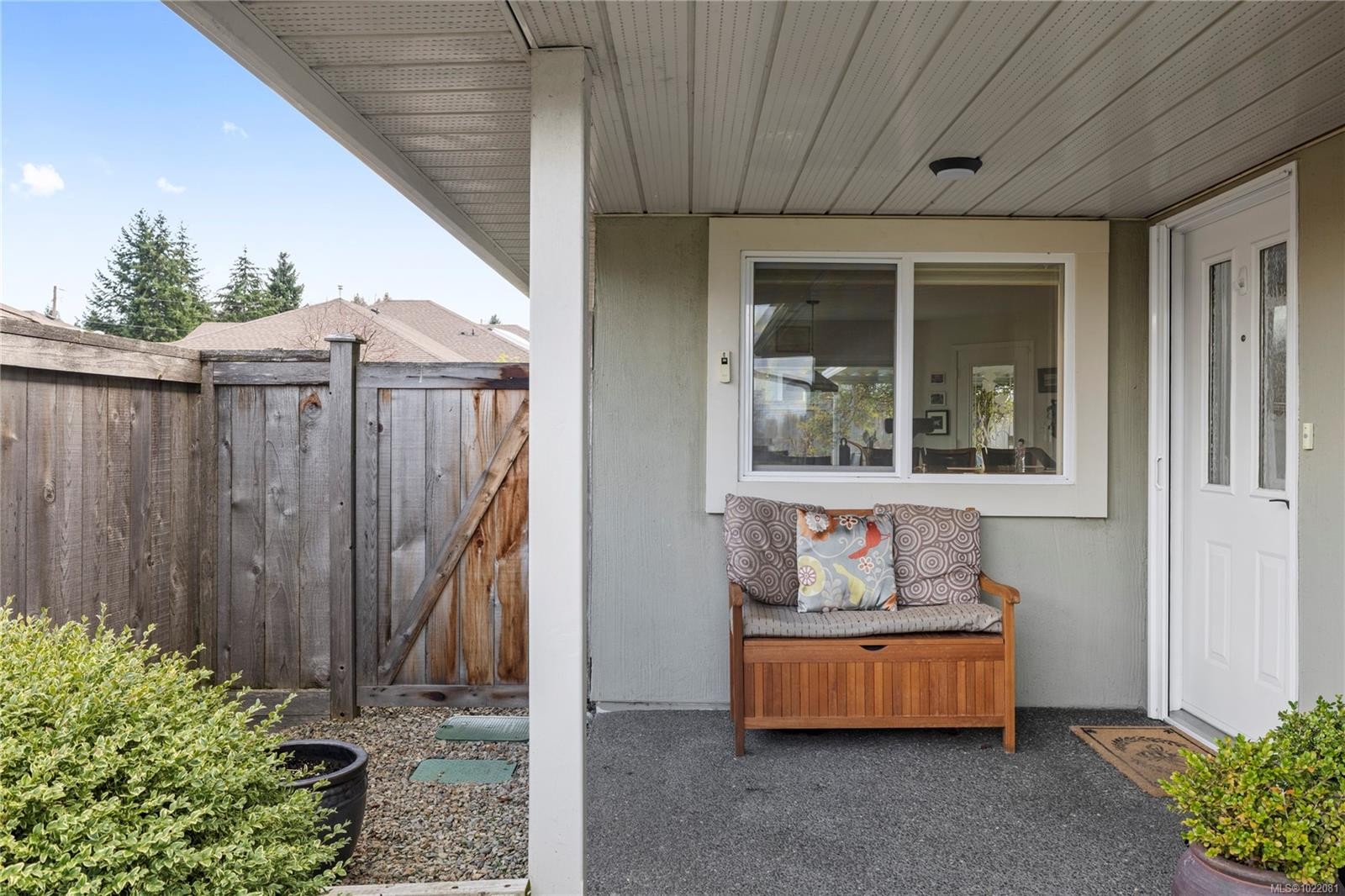 8-800 Primrose St, Qualicum Beach, BC