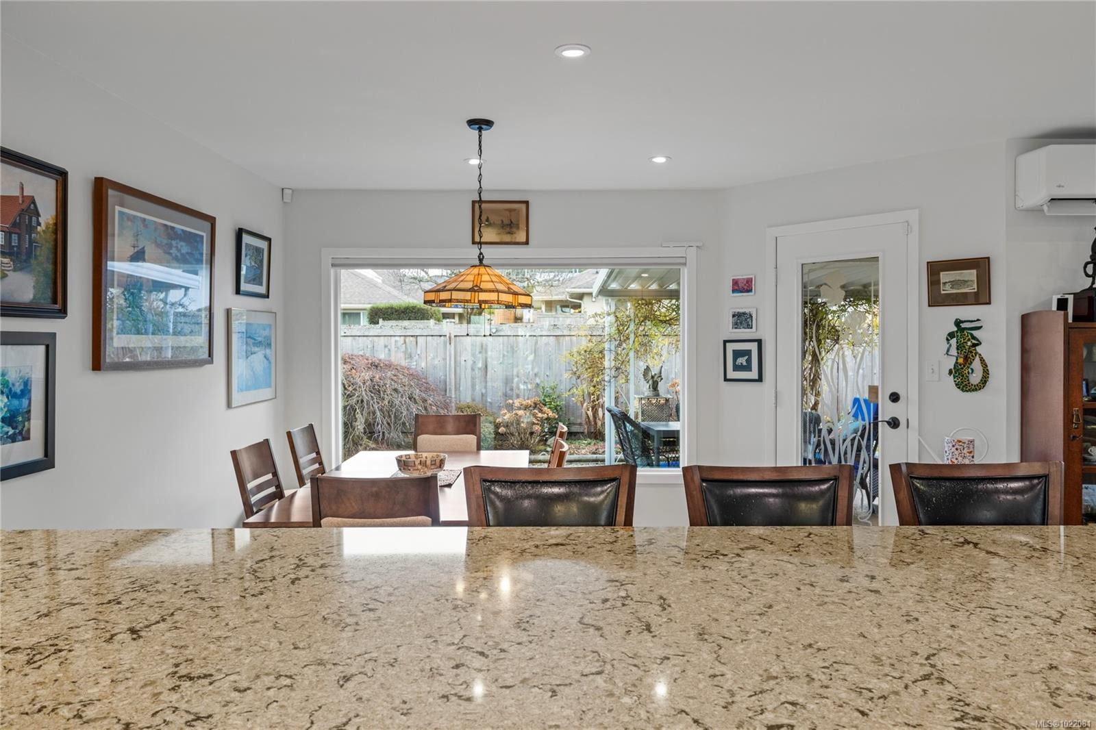 8-800 Primrose St, Qualicum Beach, BC