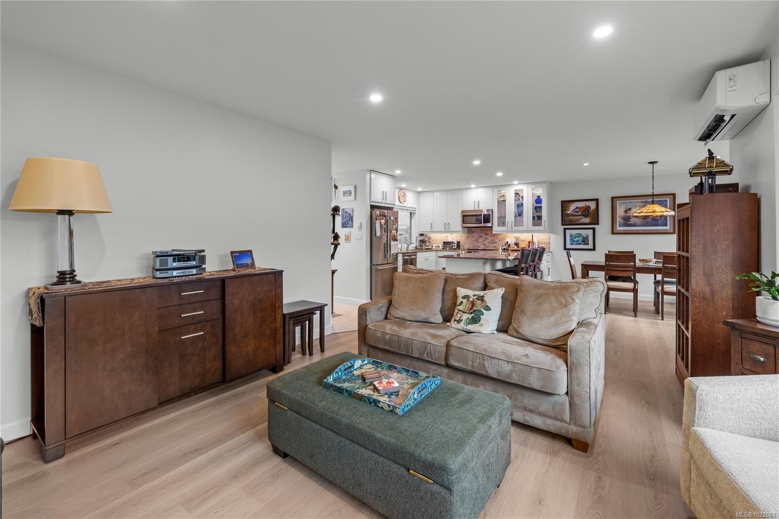 8-800 Primrose St, Qualicum Beach, BC