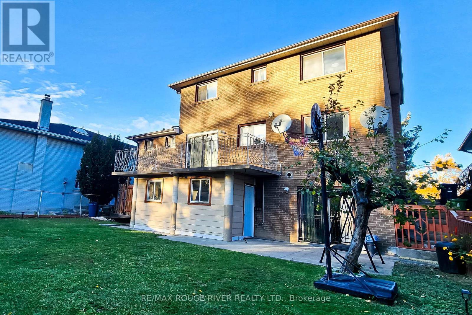 22 Annabelle Drive, Toronto, ON - Outdoor