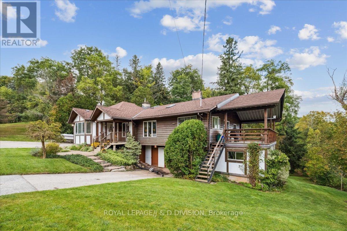 7095 Guelph Line, Milton, ON - Outdoor