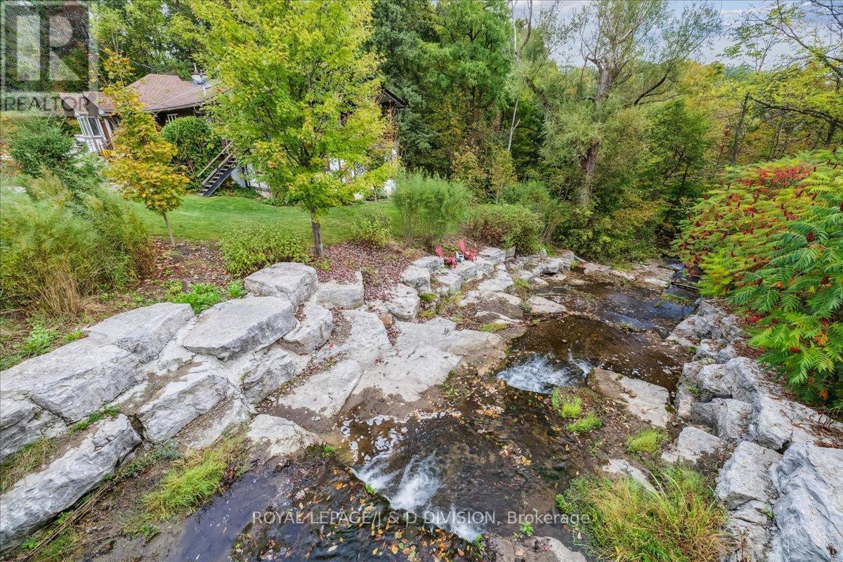 7095 Guelph Line, Milton, ON - Outdoor