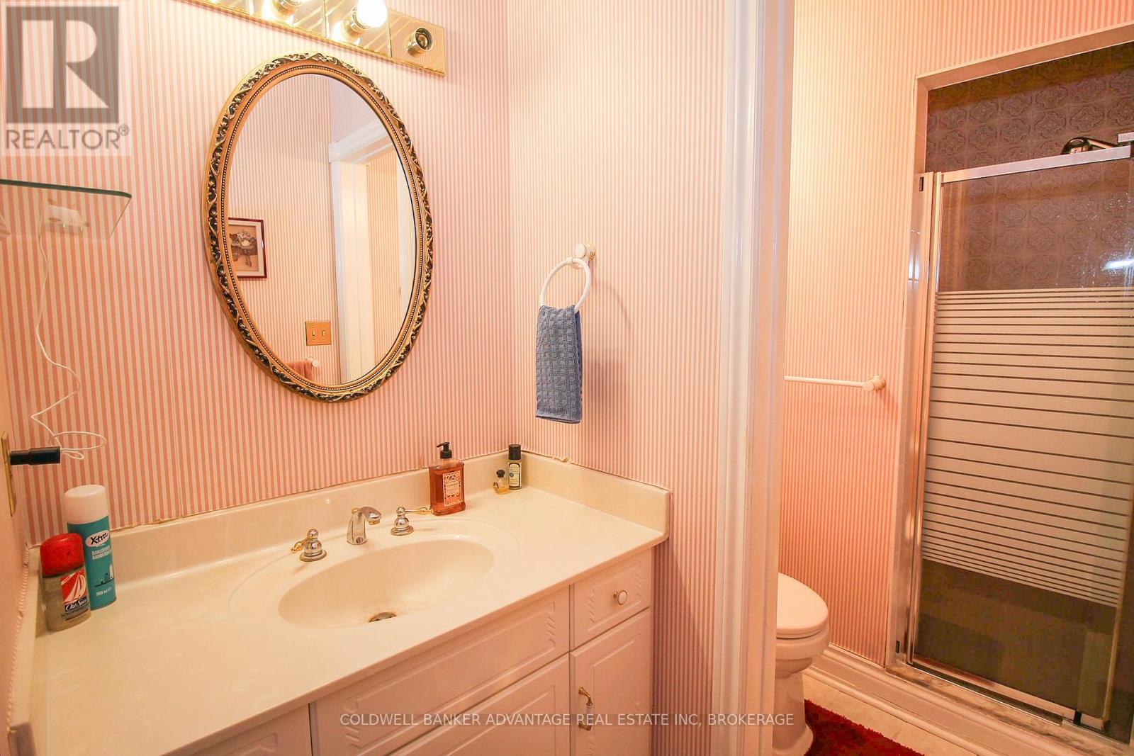 18 - 1599 Pelham Street, Pelham (Fonthill), ON - Indoor Photo Showing Bathroom