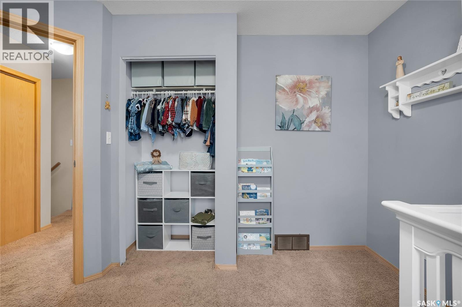 214 E Avenue N, Saskatoon, SK