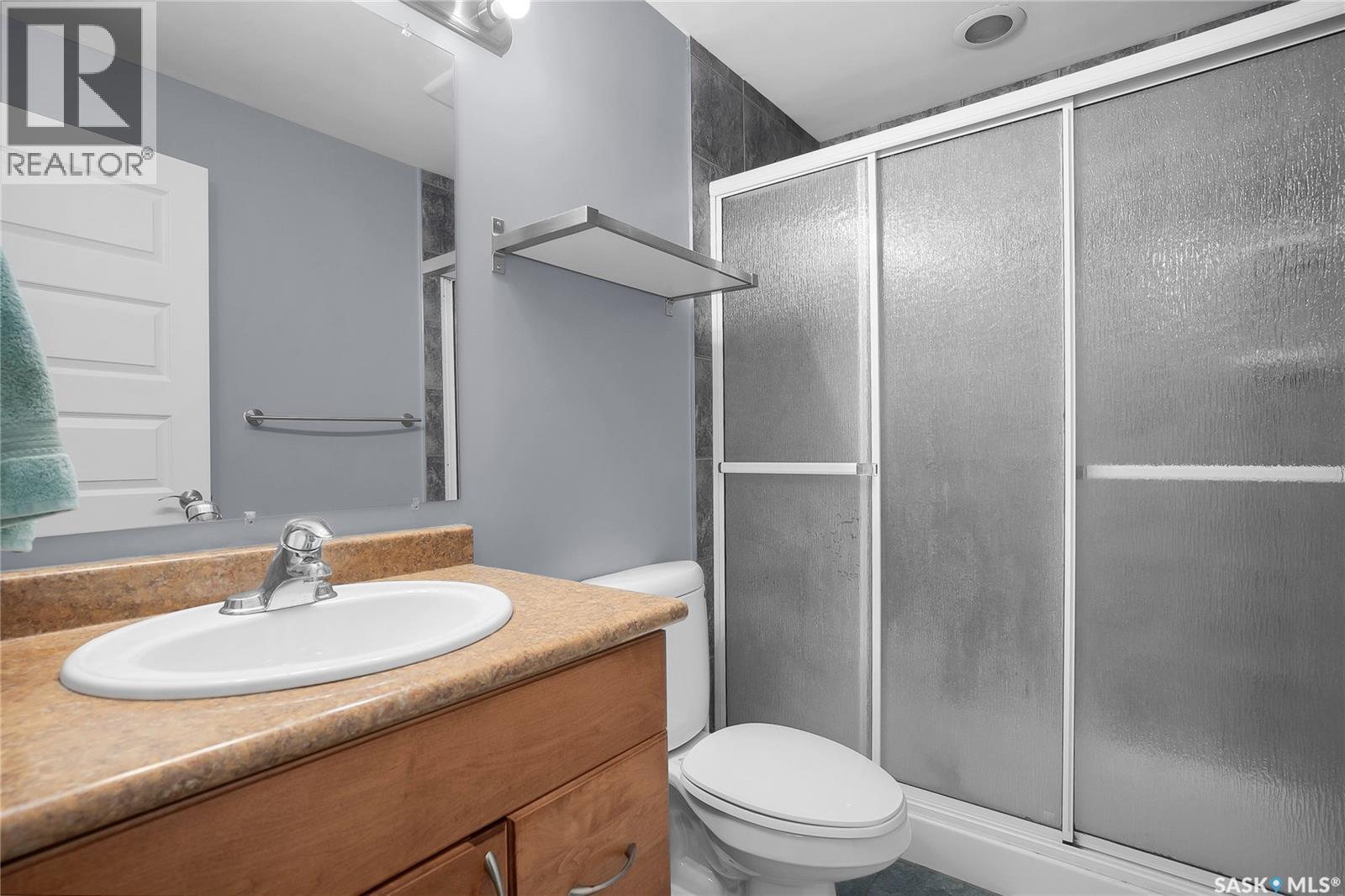 214 E Avenue N, Saskatoon, SK