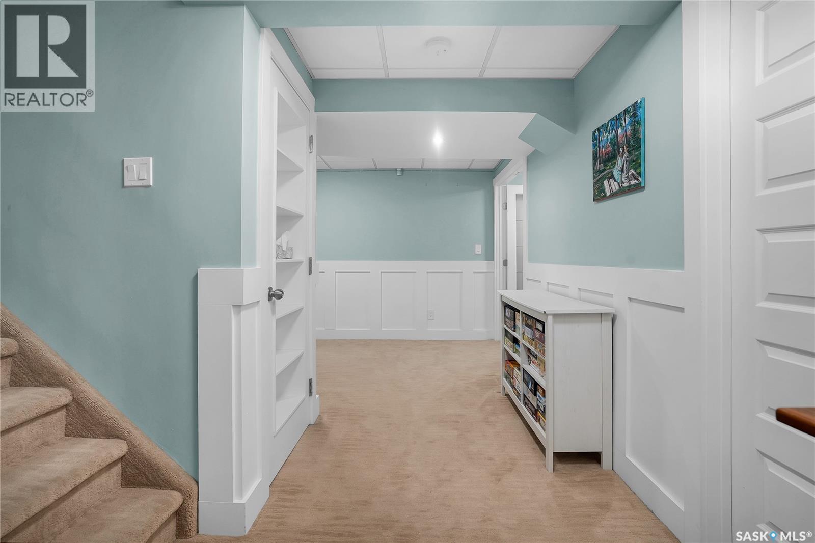 214 E Avenue N, Saskatoon, SK