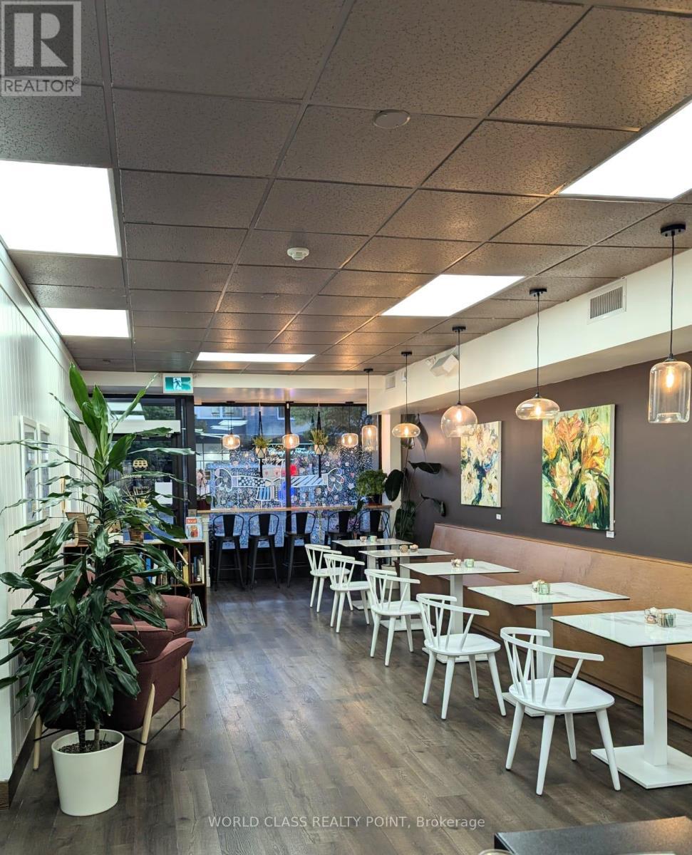 326 Kerr Street, Oakville, ON