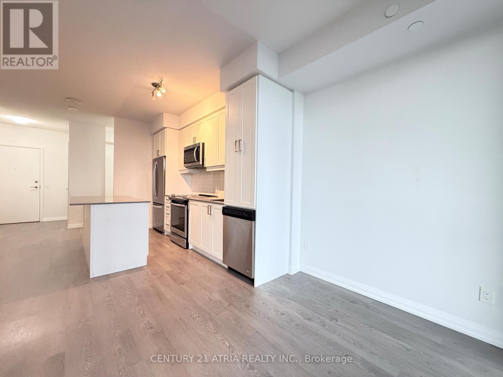 1711 - 7895 Jane Street, Vaughan, ON - Indoor Photo Showing Kitchen