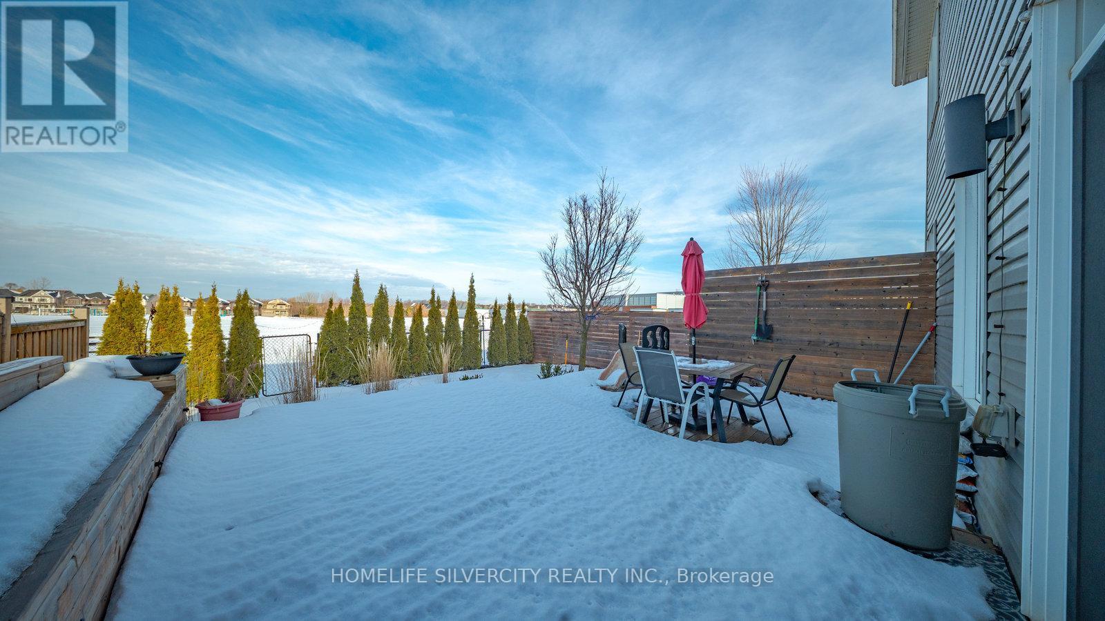 93 Gillespie Drive, Brantford, ON - Outdoor