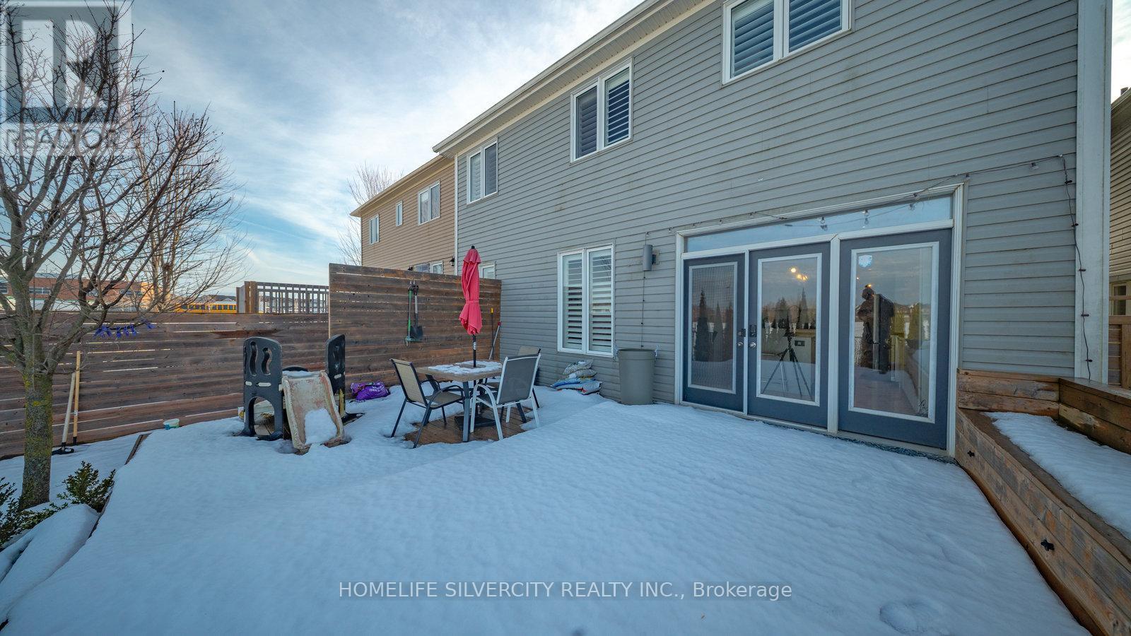 93 Gillespie Drive, Brantford, ON - Outdoor With Deck Patio Veranda With Exterior