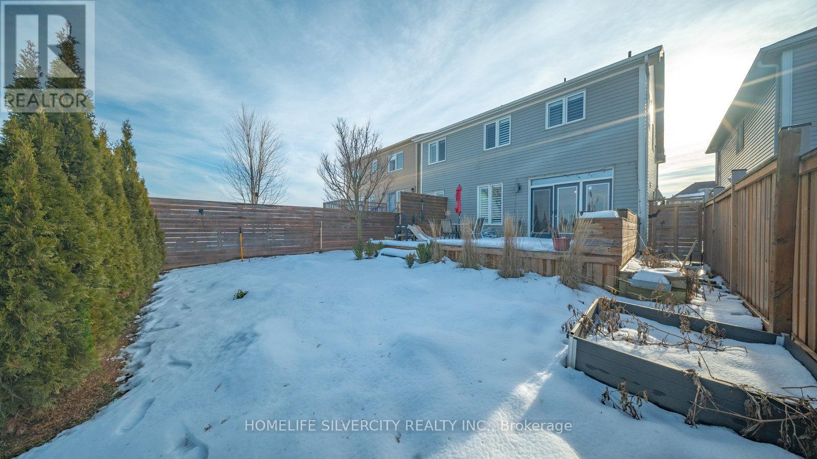 93 Gillespie Drive, Brantford, ON - Outdoor